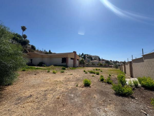 Terreno en calle Juan Ramón Jiménez, 12