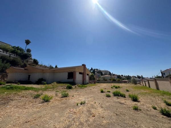 Terreno en calle Juan Ramón Jiménez, 12
