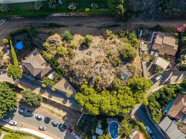 Terreno en Urbanización Montesol, 3