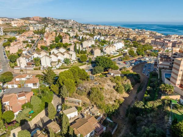 Terreno en Urbanización Montesol, 3
