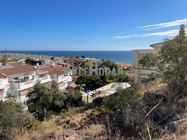 Terreno en calle Acebuche