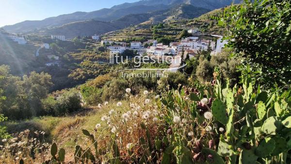Terreno en calle la Era