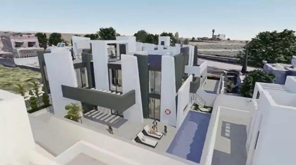 Terreno en calle Desfiladero de los Gaitanes