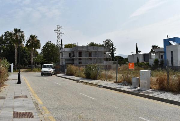 Terreno en calle Desfiladero de los Gaitanes