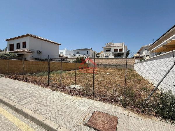 Terreno en calle Sierra de Grazalema