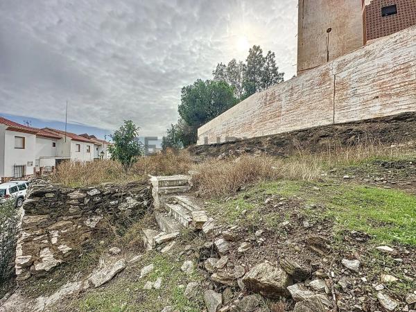 Terreno en calle Silva