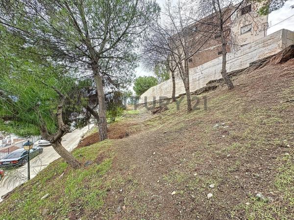 Terreno en calle Silva