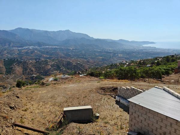 Terreno en pago benamar s/n