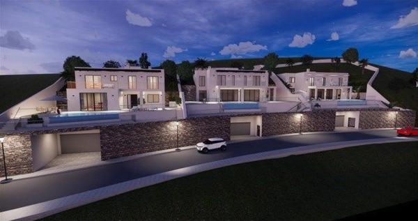 Terreno en calle Elena Martin Vivaldi, 3 stora vi