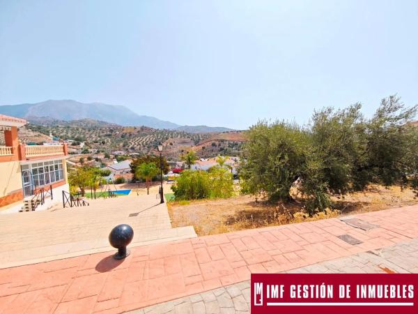 Terreno en calle del Parque, 11