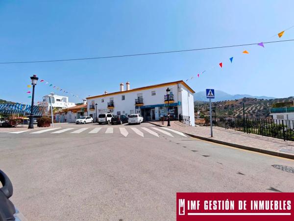 Terreno en calle del Parque, 11