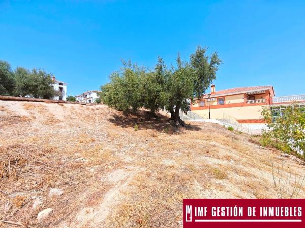 Terreno en calle del Parque, 11