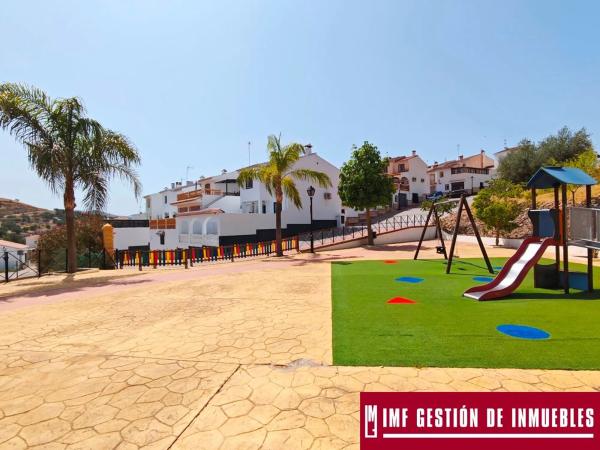 Terreno en calle del Parque, 11