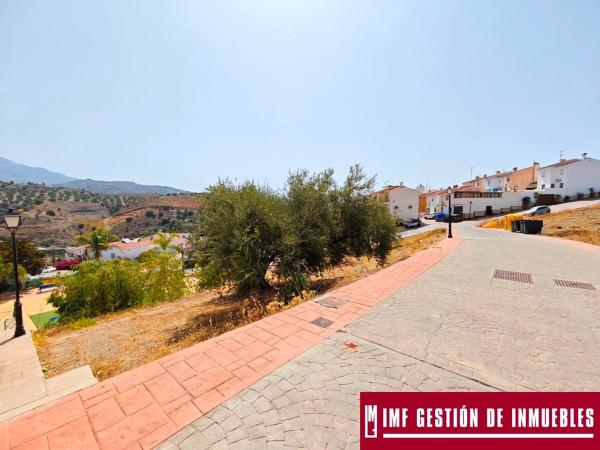 Terreno en calle del Parque, 11