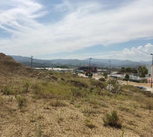 Terreno en Zona del Trapiche (Plg. Industrial Trops), 4