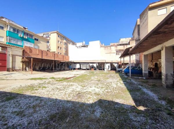 Terreno en calle Reñidero, 13