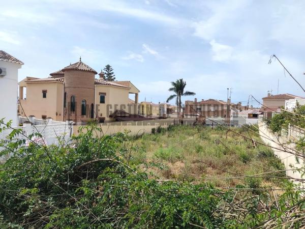 Terreno en calle Hierbabuena, 10