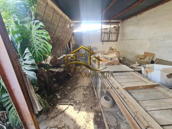 Terreno en calle Carlos Cano