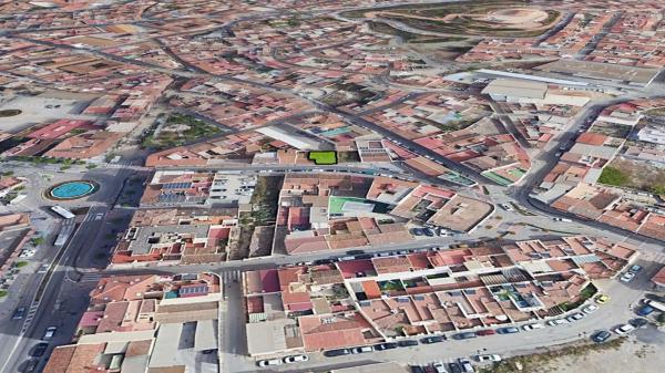 Terreno en plaza de San Roque, 13