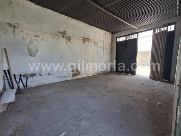 Terreno en calle Huerto Vicario