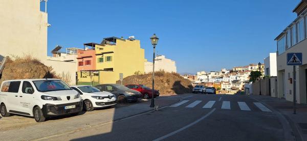 Terreno en Urbanizacion Cerro del Romeral, 97