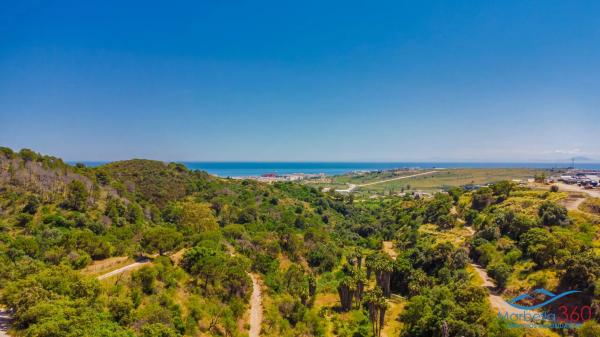 Terreno en Altos de Estepona