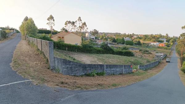 Terreno en calle Abedul, 16
