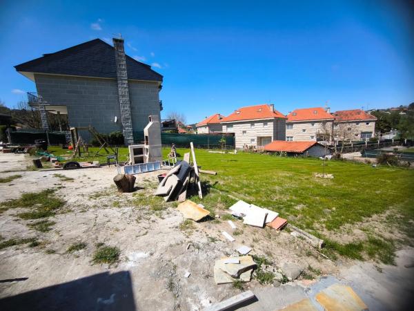 Terreno en lugar os xugueiros, 6