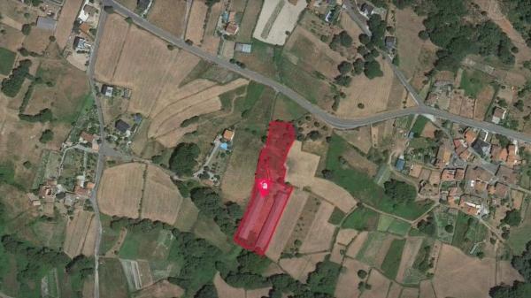 Terreno en calle Fonteiriña