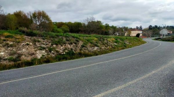 Terreno en calle Fonteiriña