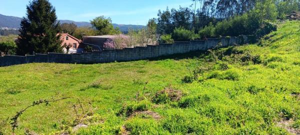 Terreno en Carballeda de Avia