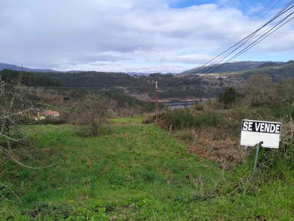 Terreno en carretera de Ourense a Portugal, 20