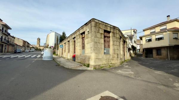 Terreno en calle Principal