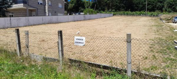 Terreno en calle Montegrande s/n