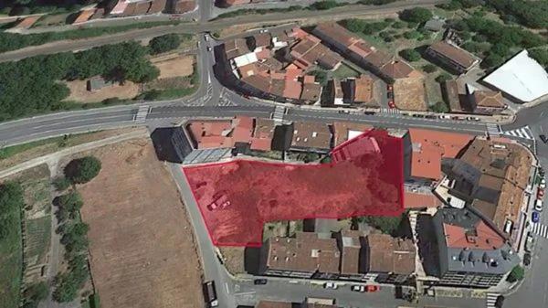 Terreno en avenida Pontevedra