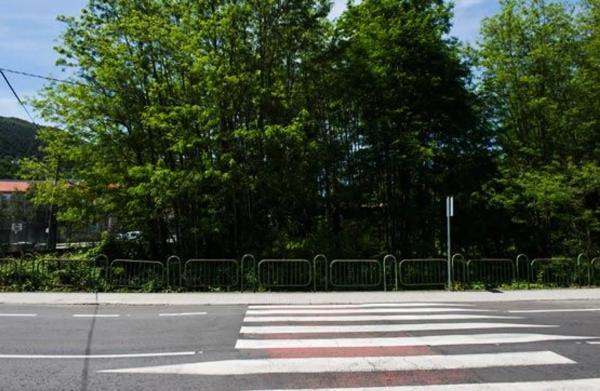 Terreno en avenida Carballiño