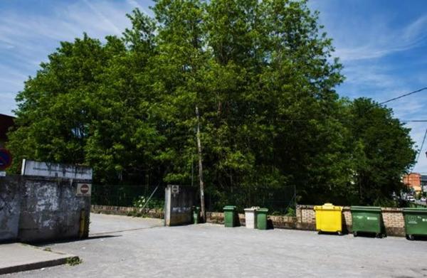 Terreno en avenida Carballiño