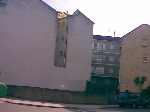 Terreno en calle Juan Guerra Valdés, 11