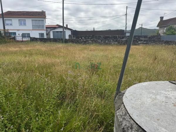 Terreno en Esgos