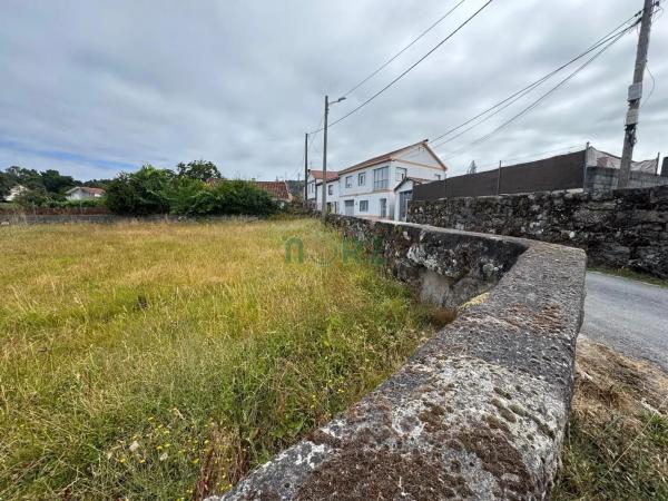 Terreno en Esgos