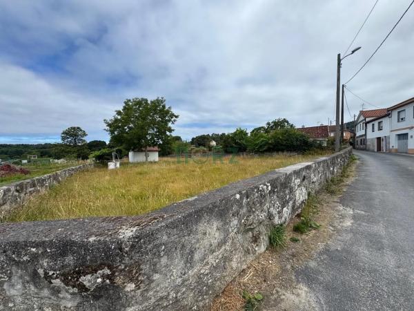 Terreno en Esgos