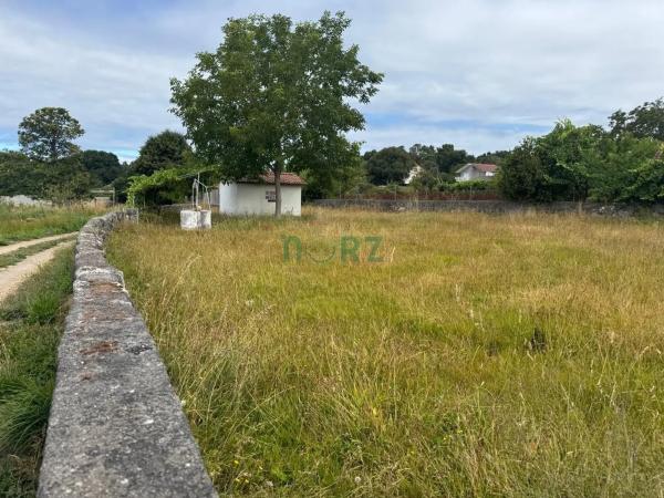 Terreno en Esgos