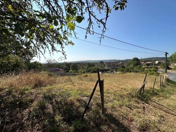 Terreno en Pereiro de Aguiar