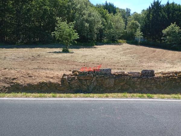 Terreno en Pereiro de Aguiar