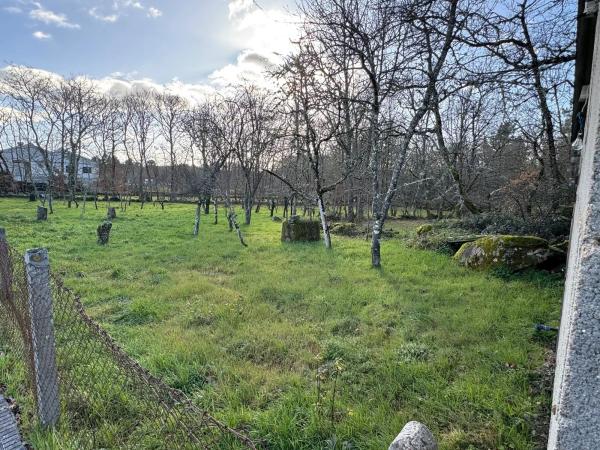 Terreno en Currás s/n