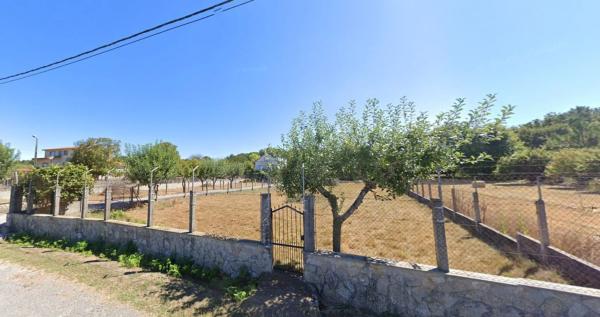 Terreno en Lugar Boimorto