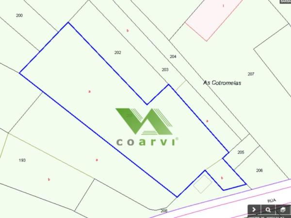 Terreno en calle Cotromela