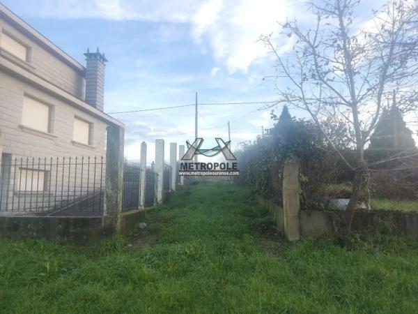 Terreno en Amoeiro