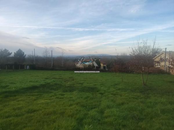 Terreno en Amoeiro