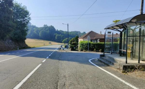 Terreno en 42.44543545600538, -7.8703713703445555, 42 maps